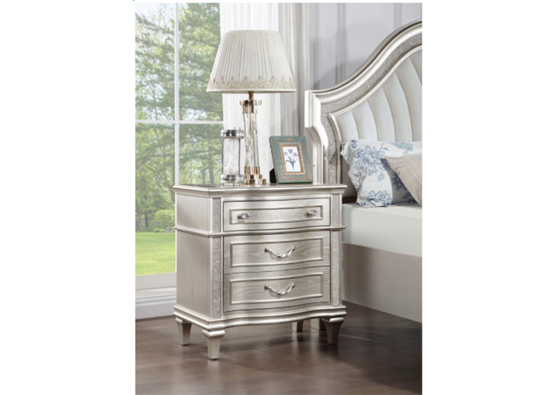 Evangeline Tufted Upholstered Platform Eastern King Bed Ivory and Silver Oak