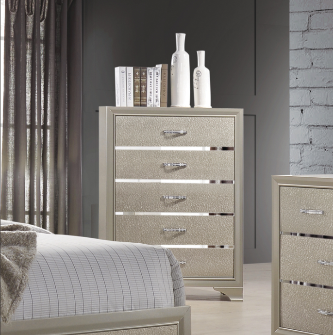 Beaumont Upholstered Queen Bed Champagne.