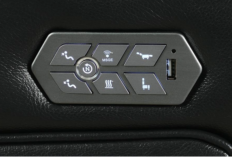 Bismark 3-Piece Living Room Set With Power Headrest Black