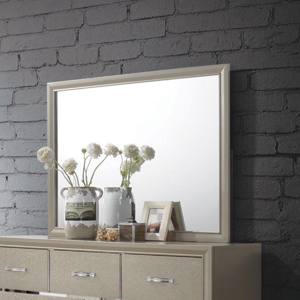 Beaumont Upholstered Queen Bed Champagne.