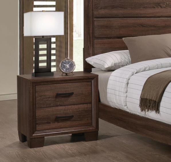 Brandon Queen Panel Bed Medium Warm Brown