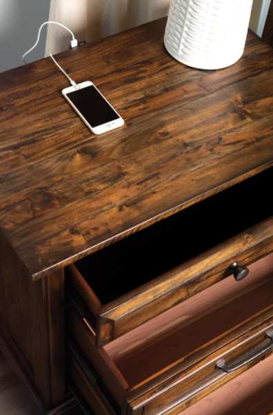 Avenue 5-Piece Easter King Bedroom Set Weathered Burnished Brown