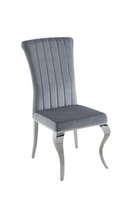 Maximilian 47.25" Pedestal Dining Table and 4 chairs