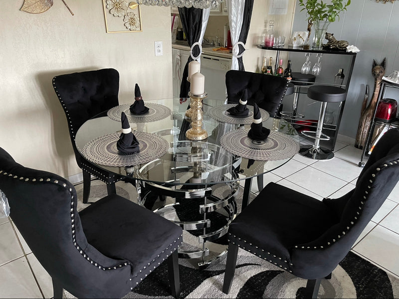 Maximilian 47.25" Pedestal Dining Table and 4 chairs