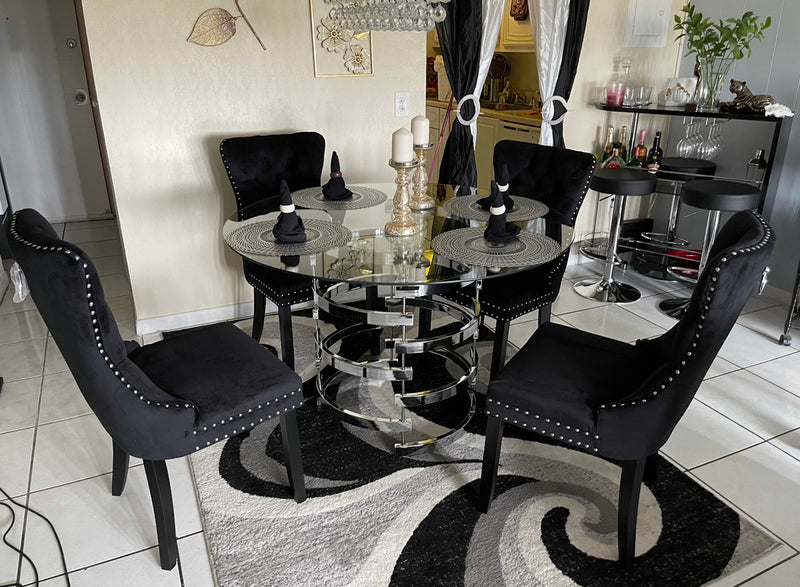 Maximilian 47.25" Pedestal Dining Table and 4 chairs